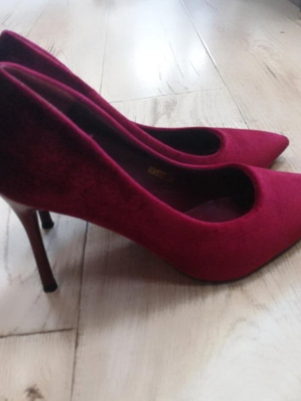 red platforms